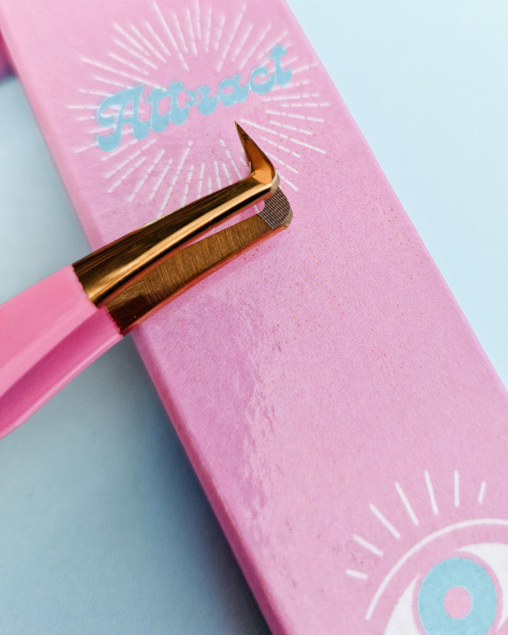 Tweezer ATTRACT
