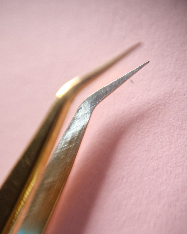 Tweezer MANIFEST