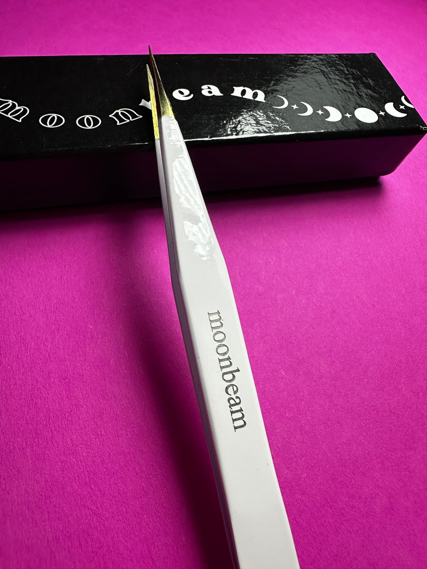 Tweezer MOONBEAM