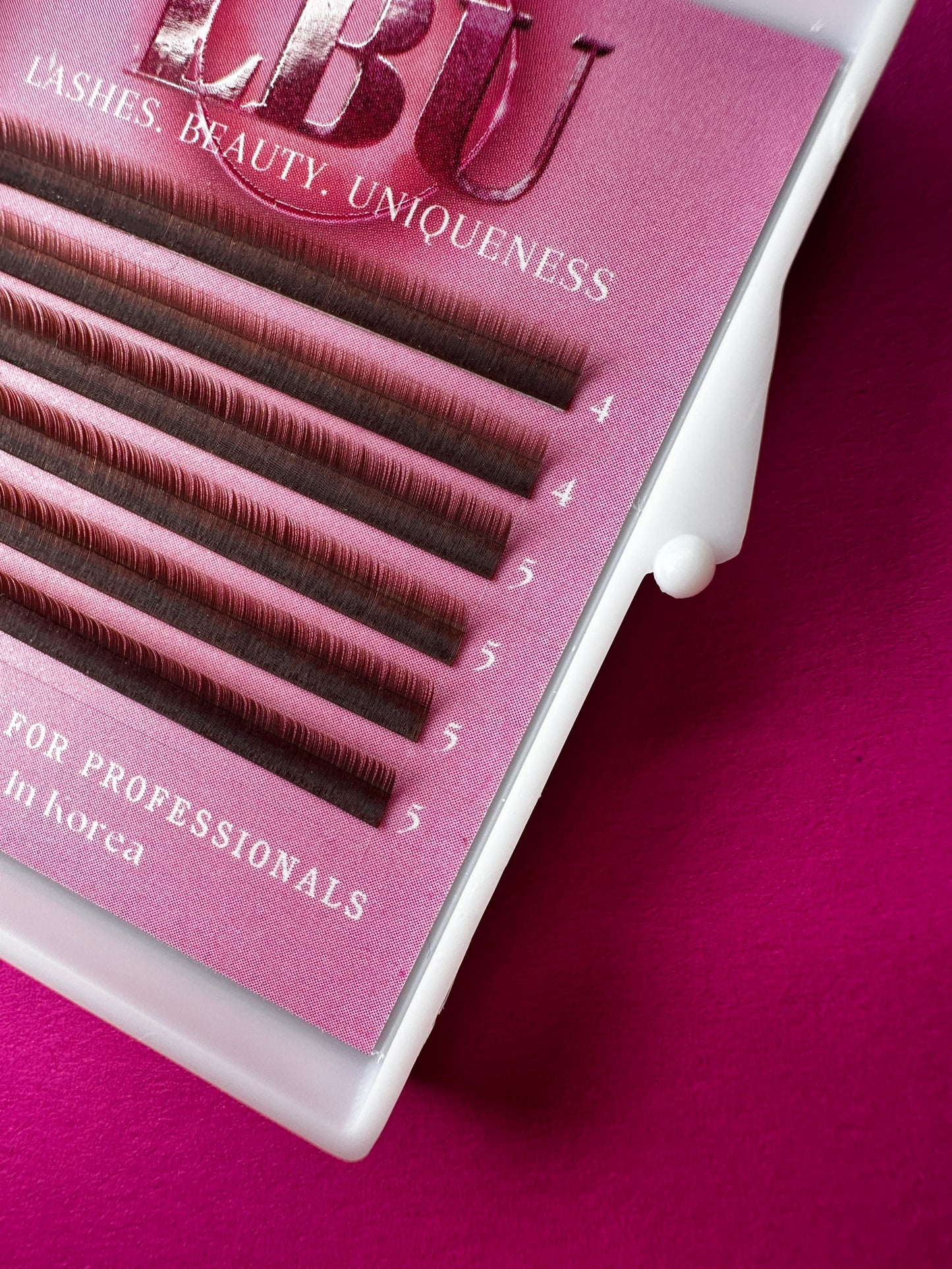 DARK BROWN (Nr. 3) SHORT MIX 4-5 mm